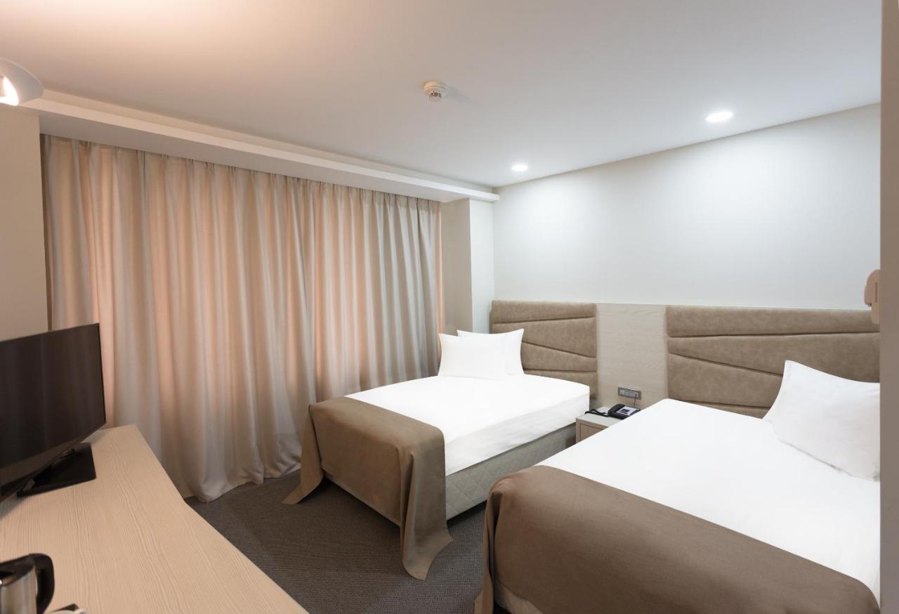 President Hotel By Hrazdan Hotel Cjsc Erévan Extérieur photo