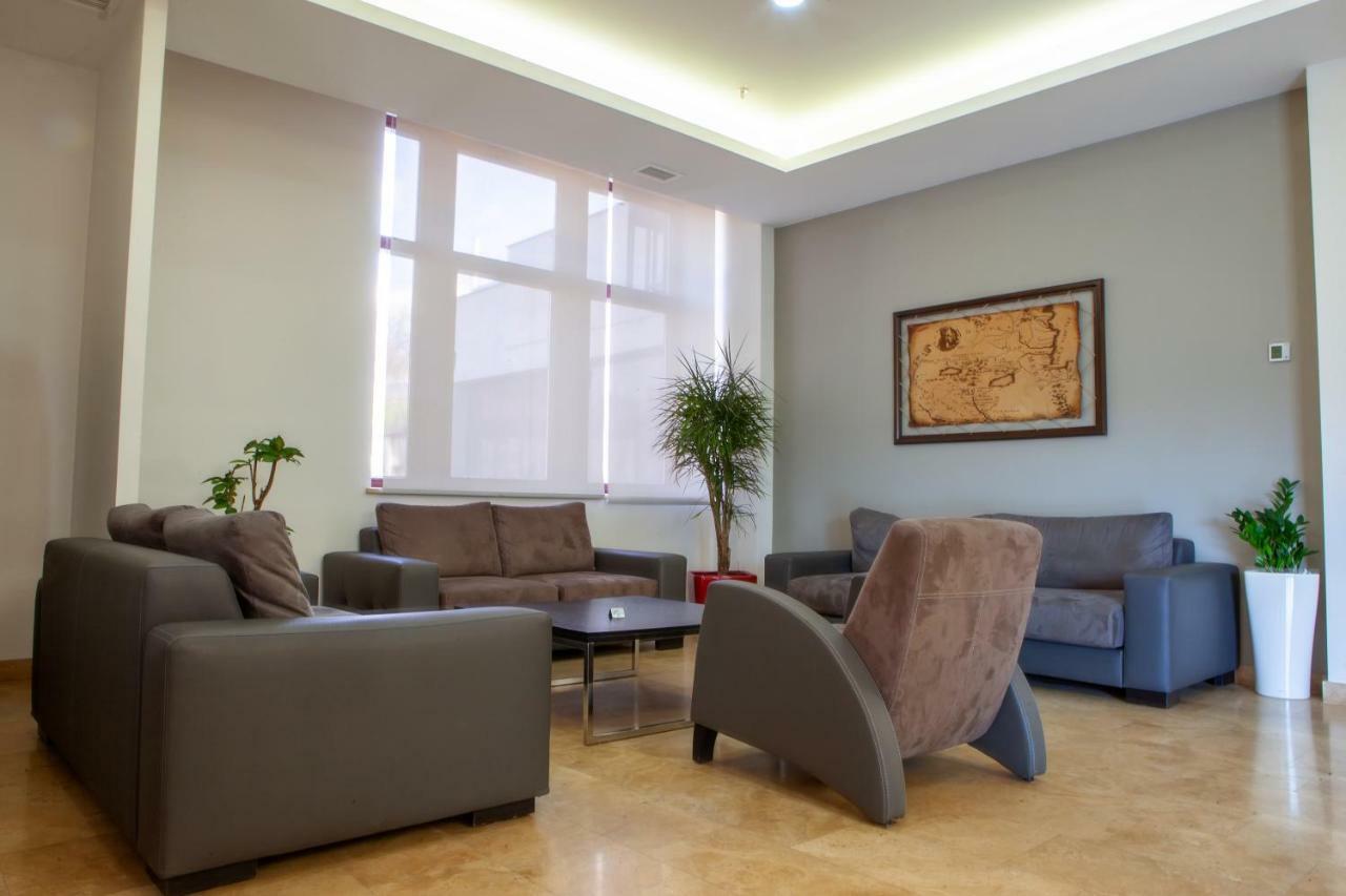 President Hotel By Hrazdan Hotel Cjsc Erévan Extérieur photo