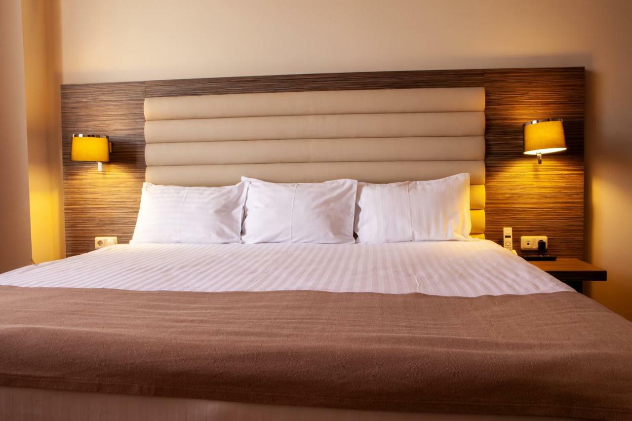 President Hotel By Hrazdan Hotel Cjsc Erévan Extérieur photo