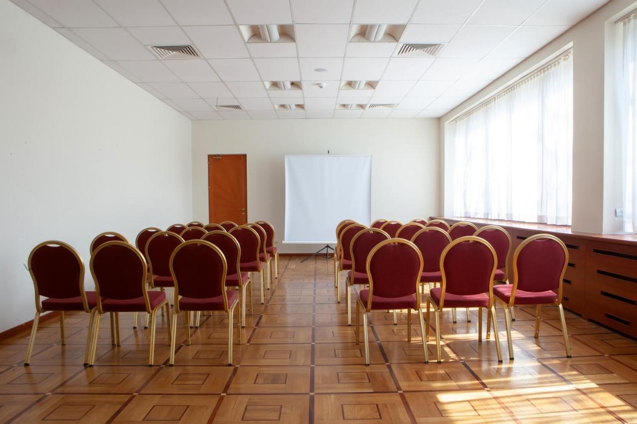President Hotel By Hrazdan Hotel Cjsc Erévan Extérieur photo
